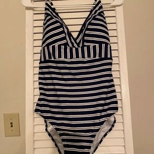 Vineyard Vines Women's Bathing Suit NWT